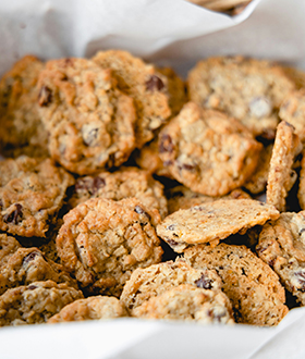 This Easter, guests in our holiday cottages could find ingredients and the recipe for some delicious mini egg cookies.
